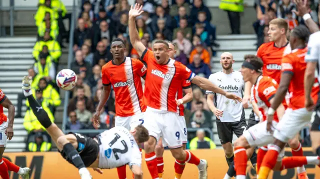 Carlton Morris in action.