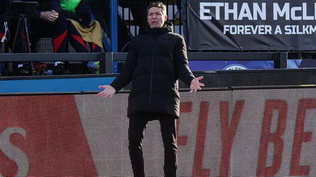 Crystal Palace's manager Oliver Glasner reacts on the touchline