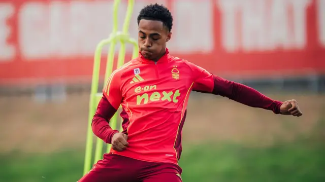 Omari Hutchinson training for Nottingham Forest
