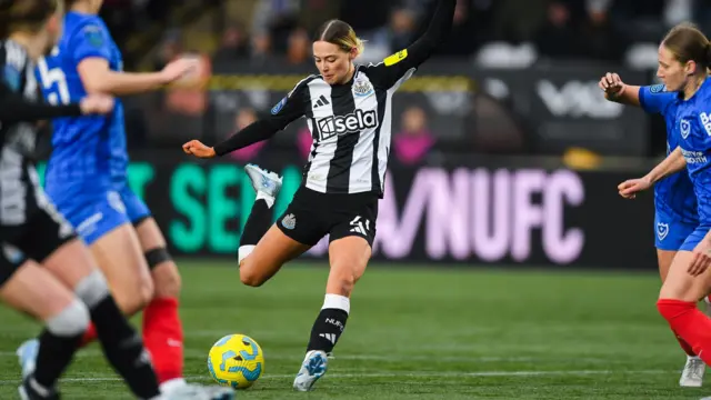 Jasmine McQuade in action for Newcastle