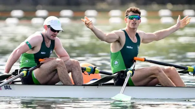 Philip Doyle (right) and Daire Lynch win Olympic double sculls semi-final