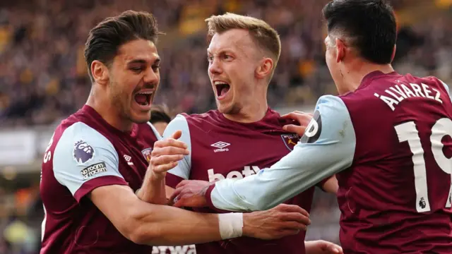 West Ham players celebrate