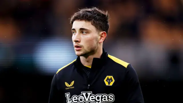 Joe Hodge of Wolverhampton Wanderers warms up ahead of the Premier League match between Wolverhampton Wanderers and Everton FC 