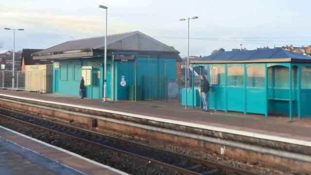 Cadoxton railway station