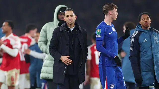 Liam Rosenior at full-time alongside Cole Palmer and Arsenal's Myles Lewis-Skelly
