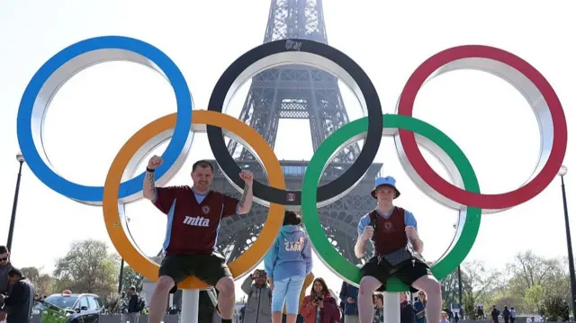 Aston Villa fans in Paris