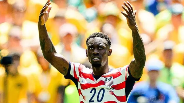 Folarin Balogun reacting for USA
