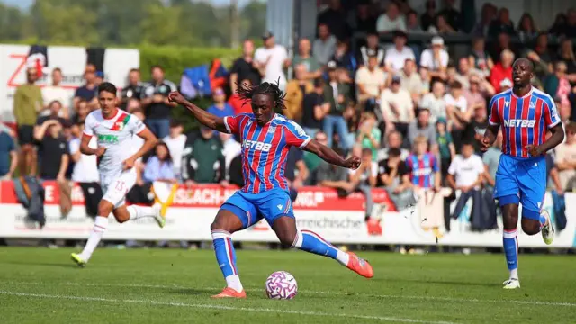 Eberechi Eze during the pre-season friendly match between FC Augsburg and Crystal Palace 