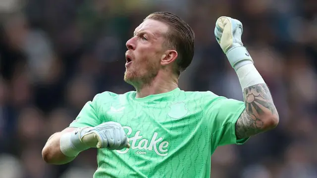  Jordan Pickford of Everton celebrates