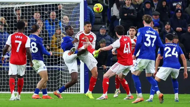 Thierno Barry of Everton clashes with William Saliba of Arsenal
