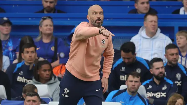 Enzo Maresca managing Chelsea