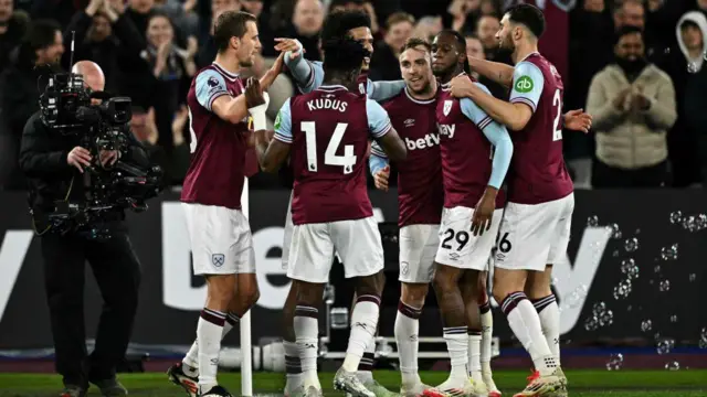 West Ham celebrate