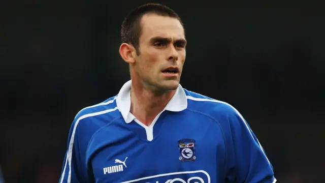 Peter Thorne playing for Cardiff in 2003 