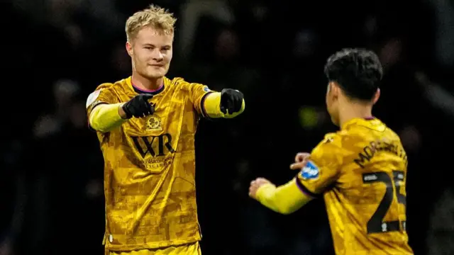 Andri Gudjohnsen of Blackburn Rovers celebrates with Ryoya Morishita of Blackburn Rovers after scoring his team's second goal during the Sky Bet Championship match against Preston North End at Deepdale