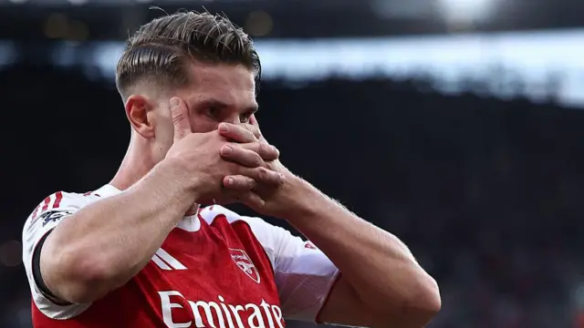 Viktor Gyokeres celebrates for Arsenal