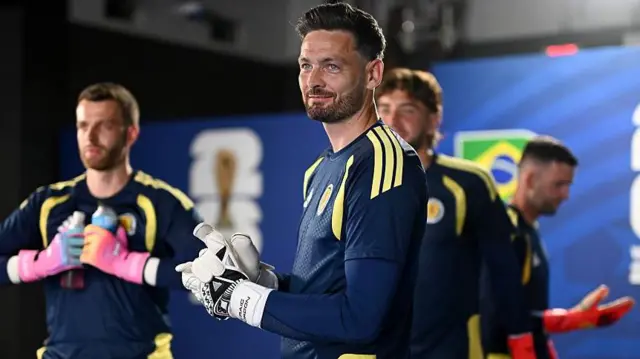 Craig Gordon warms up with Scotland