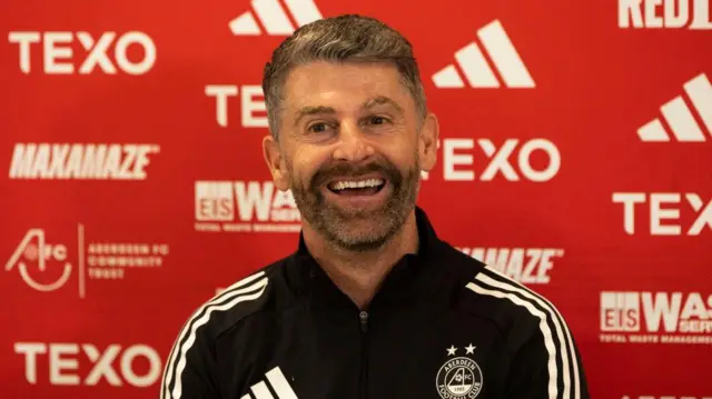 Stephen Robinson in his pre-match press conference