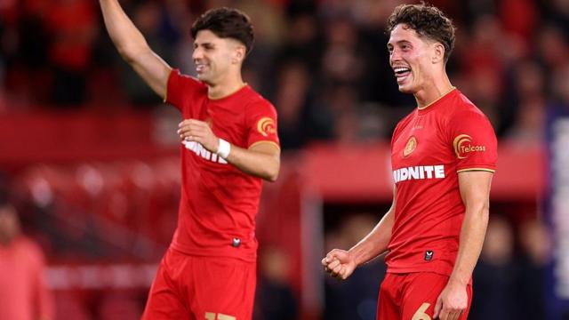 Why are EFL matches at 3pm on Saturday being shown on TV?