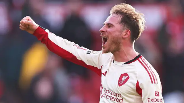 Alexis Mac Allister celebrates