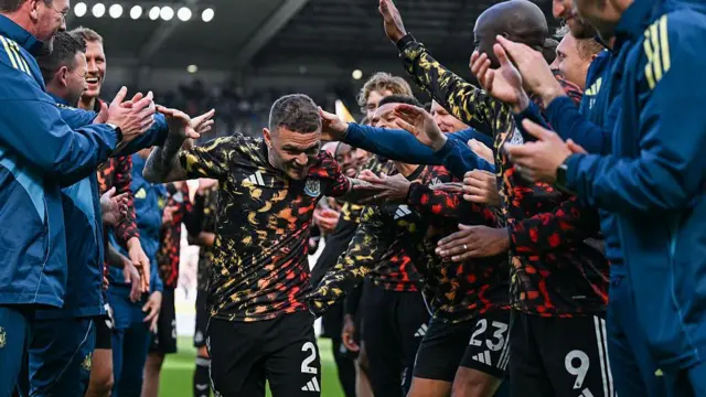  Kieran Trippier of Newcastle United runs through a guard of honour