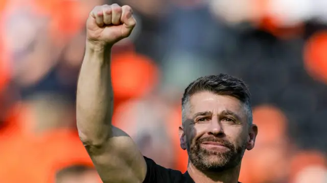 St Mirren manager Stephen Robinson at full time during a William Hill Premiership match between Dundee United and St Mirren at the Calforth Construction Arena at Tannadice Park