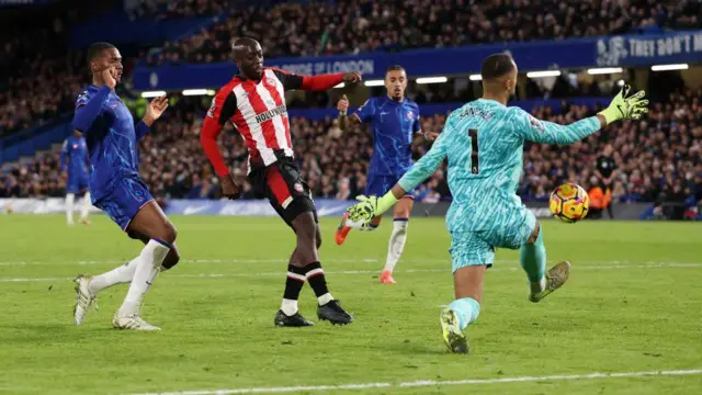  Robert Sanchez in goal against Brentford