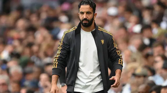 Manchester United manager Ruben Amorim