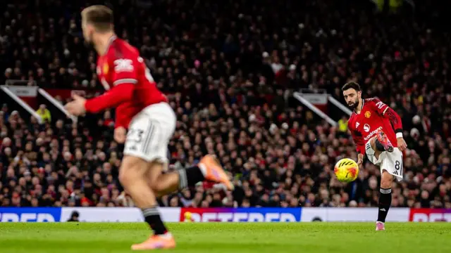 Bruno Fernandes of Manchester United passes the ball