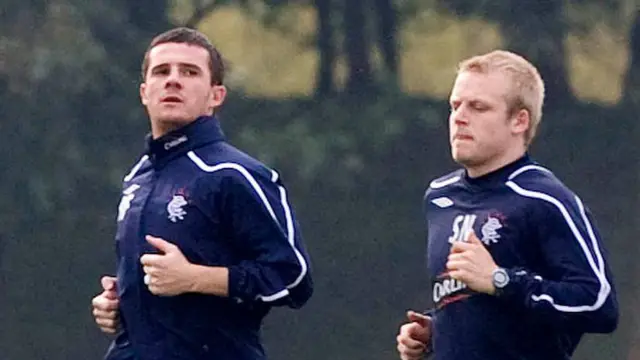 Barry Ferguson and Steven Naismith warm up with Rangers