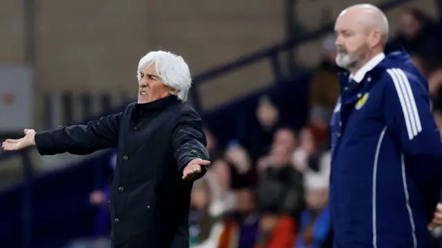 Ivan Jovanovic and Steve Clarke