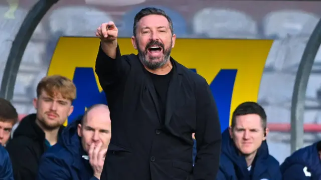 derek mcinnes