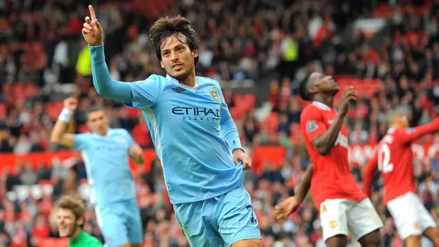 David Silva celebrates