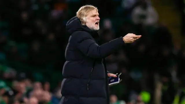 Dundee manager Steven Pressley