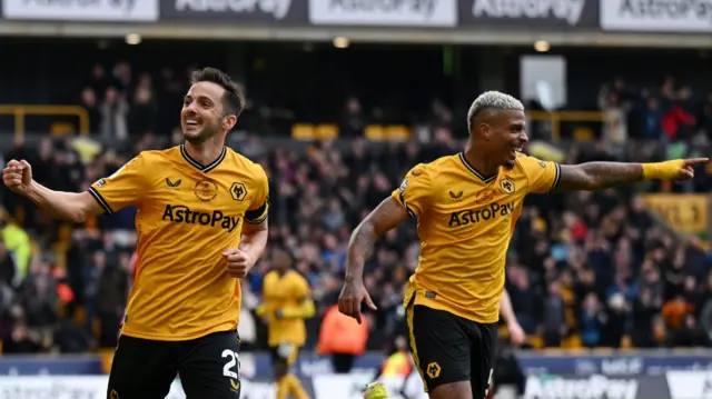 Pablo Sarabia (left) celebrates