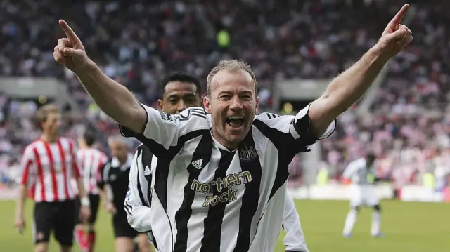 Alan Shearer celebrates scoring a penalty against Sunderland for Newcastle in 2006