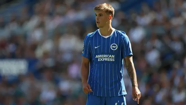 Luka Vuskovic of Brighton in action