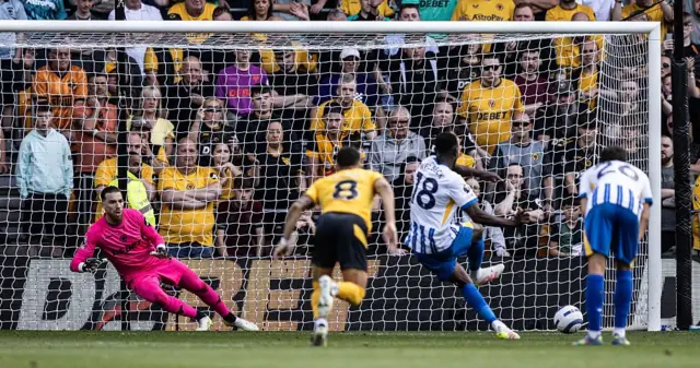 Danny Welbeck scores pen