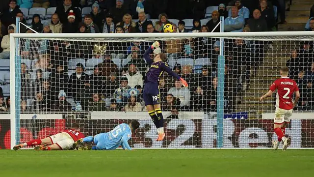 Carl Rushworth saves a Bristol City header