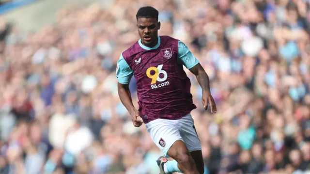 Lyle Foster playing for Burnley