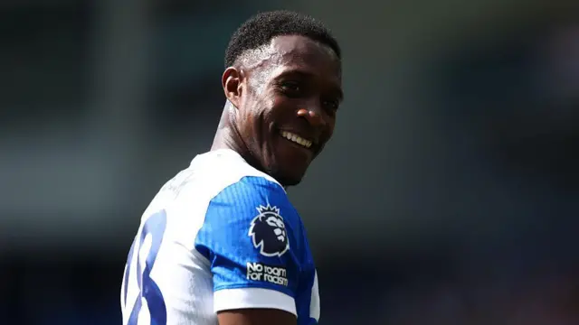 Danny Welbeck of Brighton & Hove Albion gestures during the Premier League match between Brighton & Hove Albion and Wolverhampton Wanderers at Amex Stadium