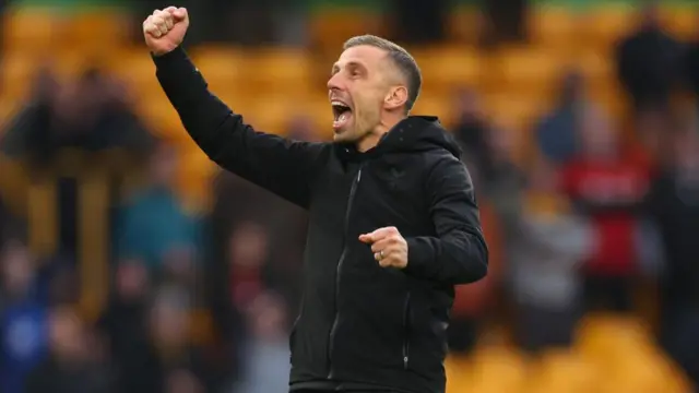 Gary O'Neil manager of Wolverhampton Wanderers celebrates