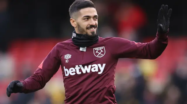 Manuel Lanzini in action for West Ham