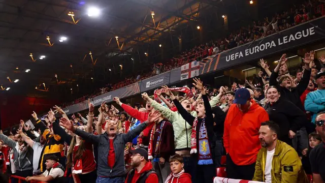 Fans of Nottingham Forest celebrate