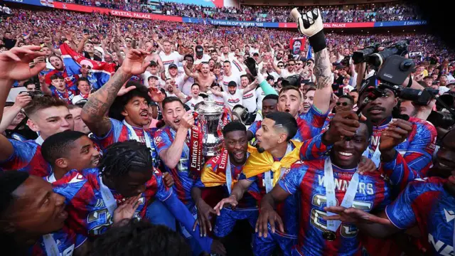 Crystal Palace celebrating the FA Cup