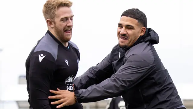 Kyle Steyn, left, is impressed by Sione Tuipulotu's Glasgow form