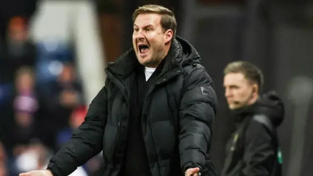 Aberdeen interim manager Peter Leven during a William Hill Premiership match between Rangers and Aberdeen at Ibrox Stadium