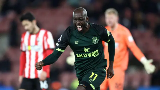 Yoane Wissa of Brentford celebrates scoring his sides fifth goal during the Premier League match between Southampton FC and Brentford FC at St Mary's Stadium on January 04, 2025