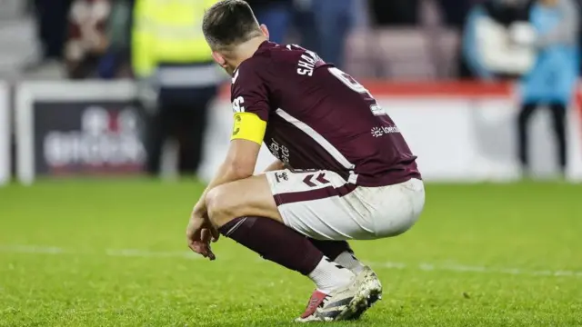 Hearts captain Lawrence Shankland shows his disappointment against Dundee United