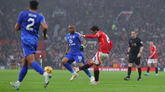 Bruno Fernandes scores for Manchester United