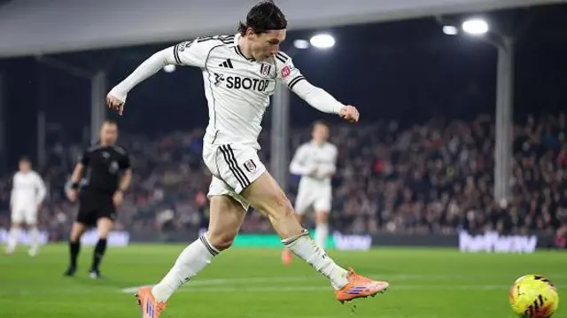 Harry Wilson of Fulham shoots at goal